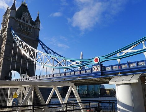 Tower Bridge: The Prettiest Bridge in London