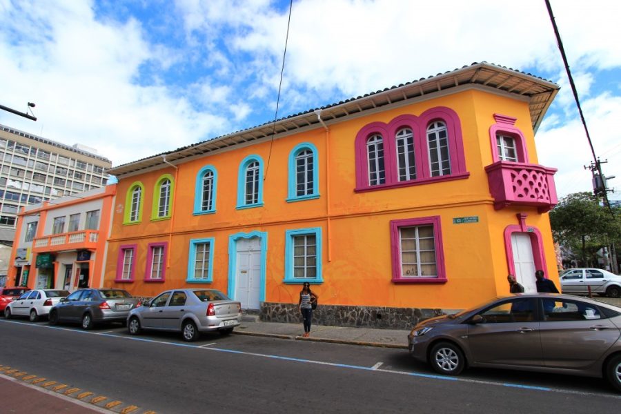 Ecuador: Colourful Quito + city tips